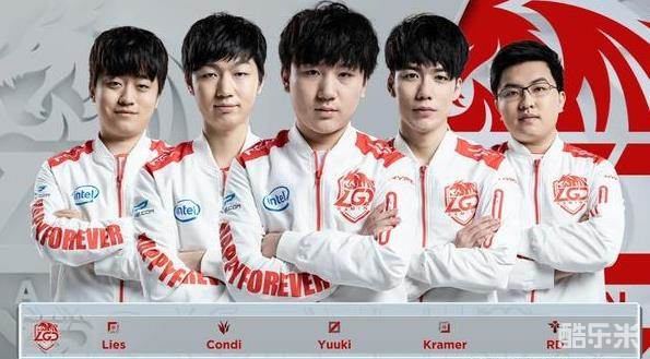 公开采访 公开采访