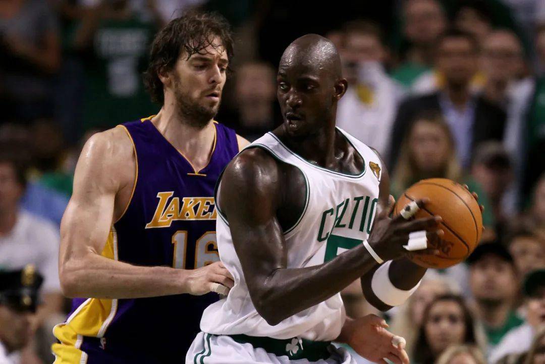 用自己的影 用自己的影